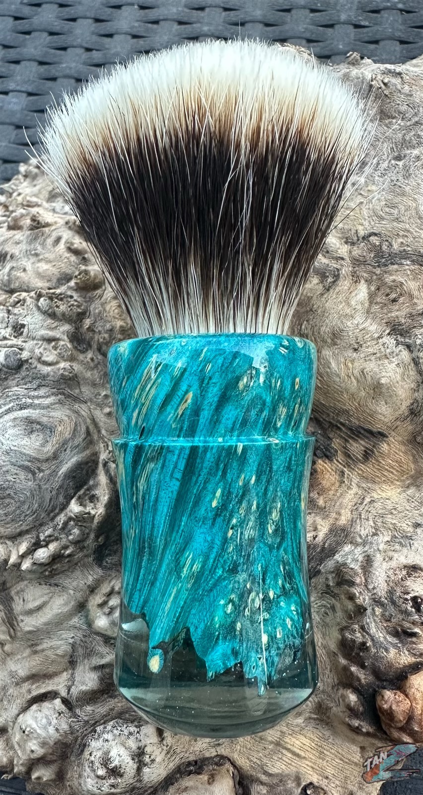 Shave Brush Model H Hybrid